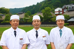 川場温泉 かやぶきの源泉湯宿 悠湯里庵(ゆとりあん)
