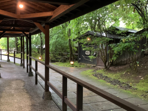 株式会社マックスジャパン