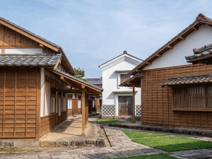 株式会社マックスジャパン