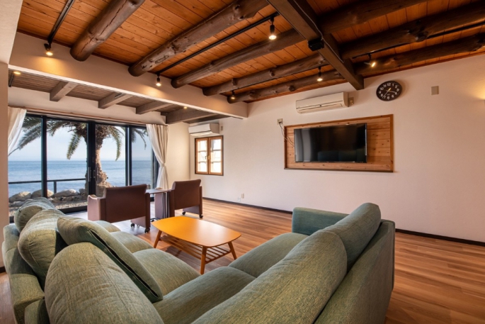 コスタ・デル・ソル ひじ