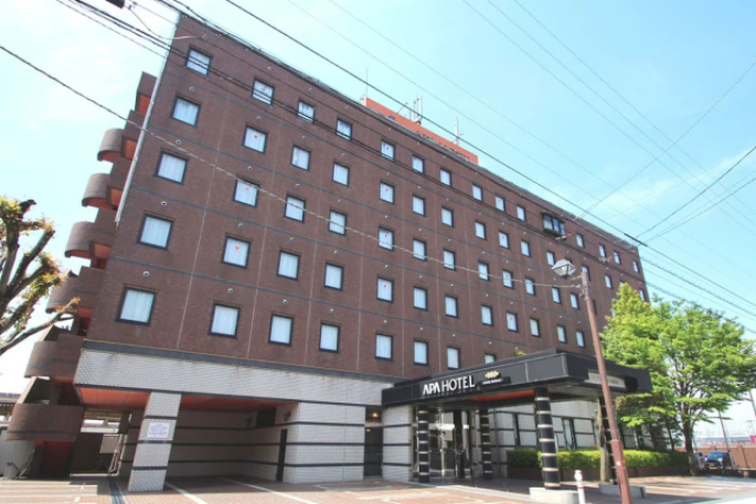 アパホテル〈魚津駅前〉