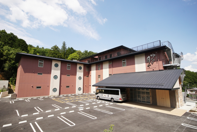 株式会社マックスジャパン