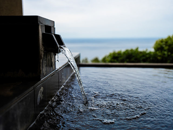 株式会社マックスジャパン