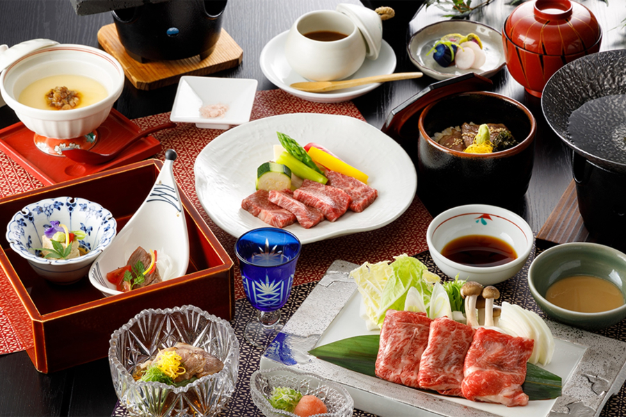 三重・湯の山温泉　彩向陽