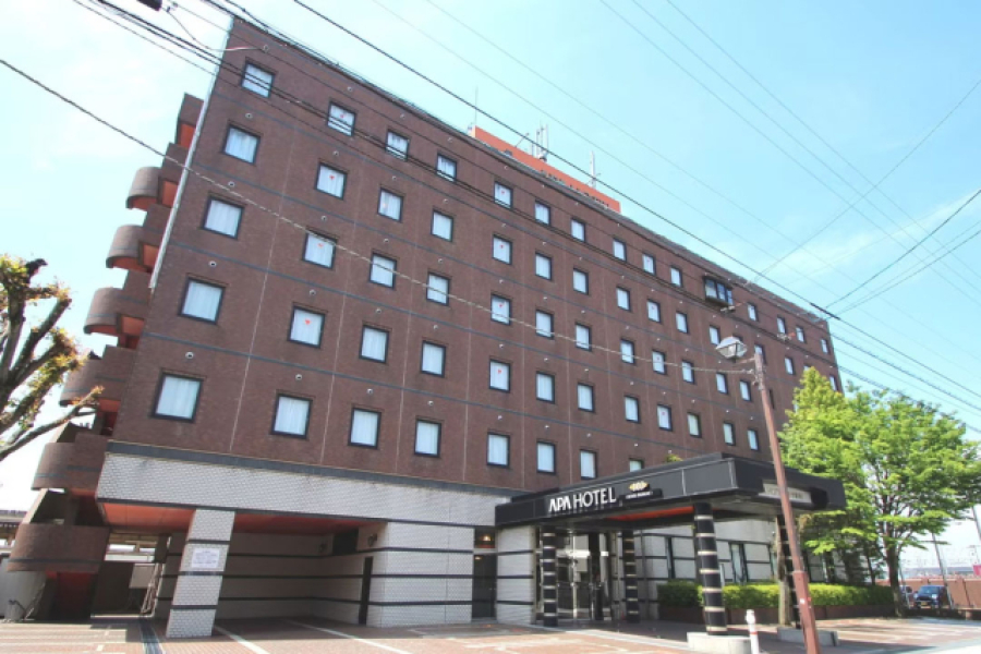 アパホテル〈魚津駅前〉
