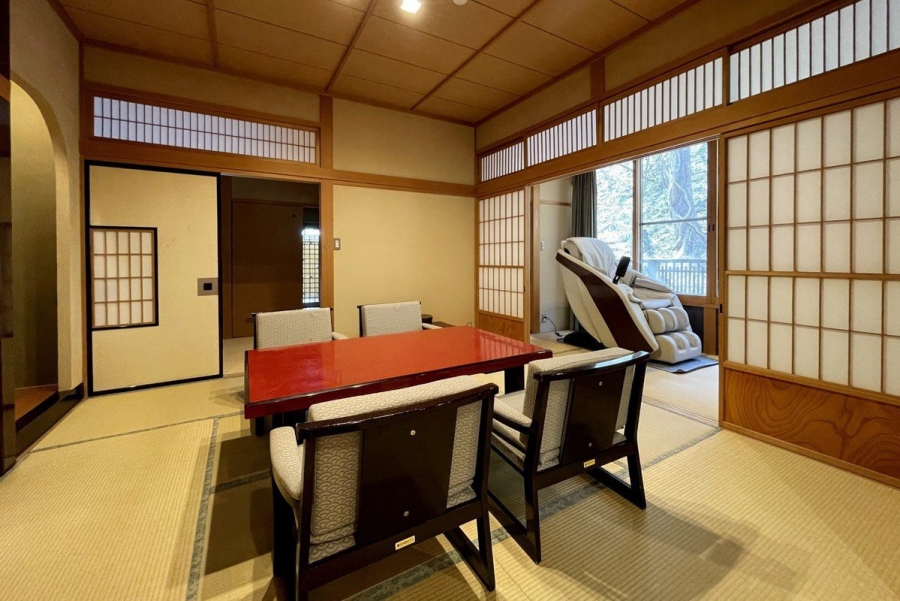 離れの宿　よもぎ埜